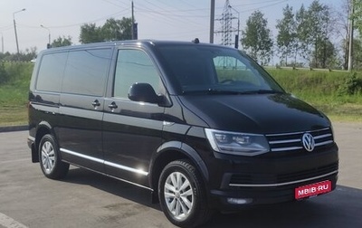 Volkswagen Caravelle T6 рестайлинг, 2017 год, 2 375 000 рублей, 1 фотография
