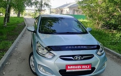 Hyundai Solaris II рестайлинг, 2011 год, 740 000 рублей, 1 фотография