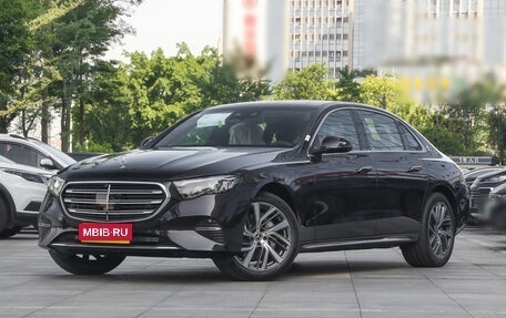 Mercedes-Benz E-Класс, 2025 год, 9 300 077 рублей, 1 фотография