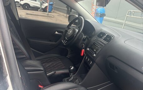 Volkswagen Polo VI (EU Market), 2016 год, 950 000 рублей, 5 фотография