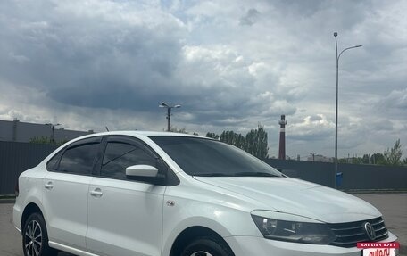 Volkswagen Polo VI (EU Market), 2016 год, 950 000 рублей, 2 фотография