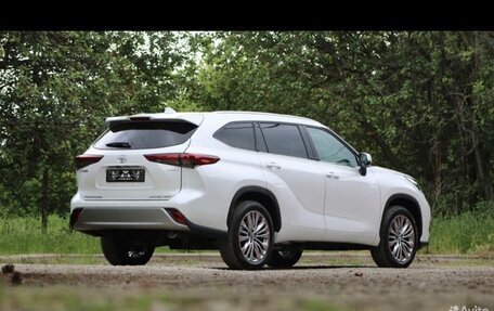 Toyota Highlander, 2025 год, 4 999 990 рублей, 3 фотография