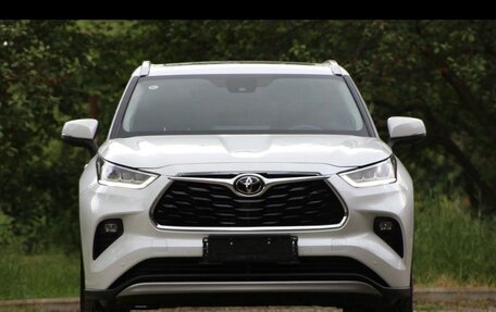 Toyota Highlander, 2025 год, 4 999 990 рублей, 6 фотография