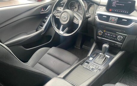 Mazda 6, 2017 год, 1 727 000 рублей, 11 фотография