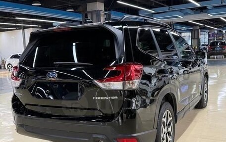 Subaru Forester, 2020 год, 2 050 000 рублей, 2 фотография