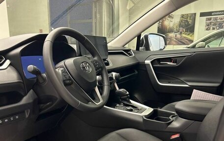 Toyota RAV4, 2024 год, 4 350 000 рублей, 16 фотография