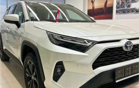 Toyota RAV4, 2024 год, 4 350 000 рублей, 14 фотография
