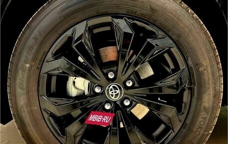 Toyota RAV4, 2024 год, 4 350 000 рублей, 15 фотография