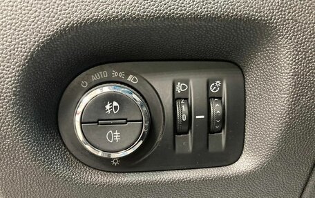Opel Corsa D, 2013 год, 595 000 рублей, 18 фотография