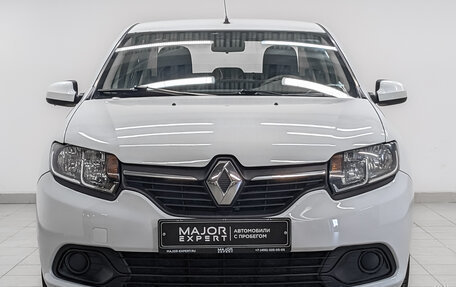 Renault Logan II, 2017 год, 823 000 рублей, 2 фотография