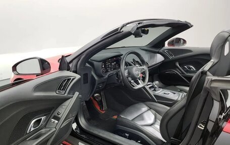 Audi R8, 2022 год, 16 730 000 рублей, 7 фотография