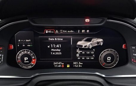 Audi R8, 2022 год, 16 730 000 рублей, 10 фотография