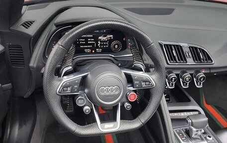 Audi R8, 2022 год, 16 730 000 рублей, 8 фотография