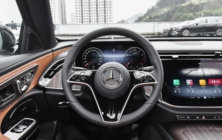 Mercedes-Benz E-Класс, 2025 год, 9 300 077 рублей, 24 фотография