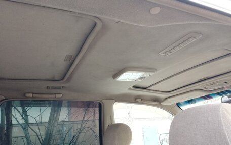 Nissan Presage I, 2000 год, 390 000 рублей, 8 фотография