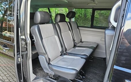 Volkswagen Caravelle T6 рестайлинг, 2022 год, 4 000 000 рублей, 13 фотография