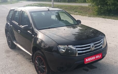 Renault Duster I рестайлинг, 2013 год, 800 000 рублей, 1 фотография