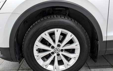 Volkswagen Tiguan II, 2018 год, 2 373 000 рублей, 18 фотография