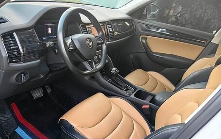 Skoda Kodiaq I, 2022 год, 1 600 000 рублей, 5 фотография
