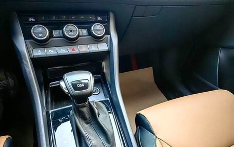 Skoda Kodiaq I, 2022 год, 1 600 000 рублей, 14 фотография