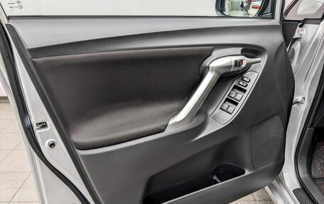 Toyota Verso I, 2010 год, 1 390 000 рублей, 19 фотография
