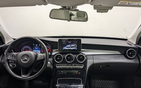 Mercedes-Benz C-Класс, 2017 год, 2 250 000 рублей, 14 фотография