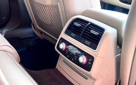 Audi A6, 2016 год, 2 800 000 рублей, 22 фотография