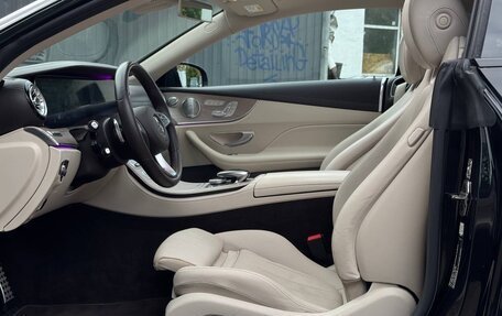 Mercedes-Benz E-Класс, 2018 год, 4 500 000 рублей, 17 фотография
