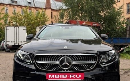 Mercedes-Benz E-Класс, 2018 год, 4 500 000 рублей, 7 фотография