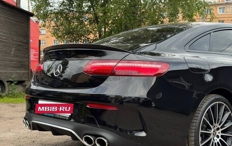 Mercedes-Benz E-Класс, 2018 год, 4 500 000 рублей, 34 фотография