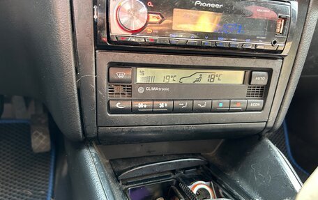 Volkswagen Golf IV, 2002 год, 420 000 рублей, 21 фотография