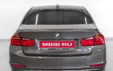 BMW 3 серия, 2015 год, 1 640 000 рублей, 6 фотография