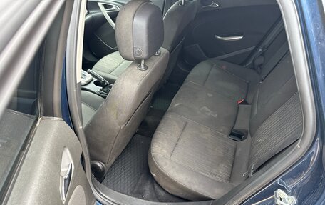 Opel Astra J, 2011 год, 520 000 рублей, 8 фотография
