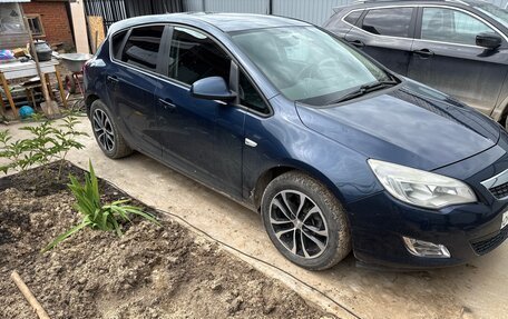 Opel Astra J, 2011 год, 520 000 рублей, 6 фотография