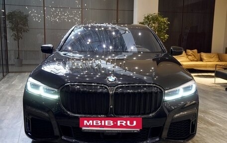 BMW 7 серия, 2019 год, 6 140 000 рублей, 3 фотография