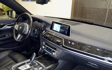 BMW 7 серия, 2019 год, 6 140 000 рублей, 15 фотография