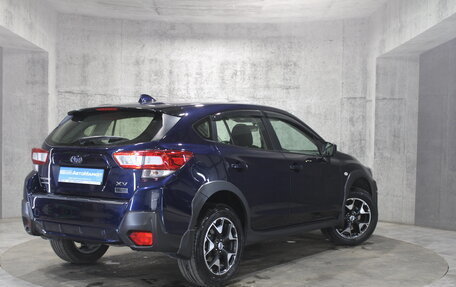 Subaru XV II, 2017 год, 1 985 000 рублей, 6 фотография