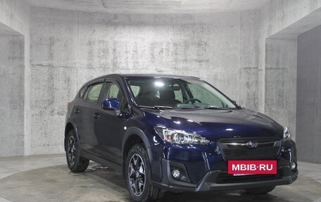 Subaru XV II, 2017 год, 1 985 000 рублей, 3 фотография
