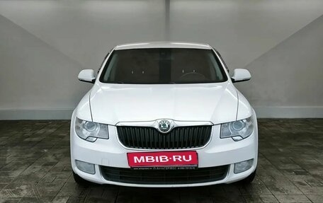 Skoda Superb III рестайлинг, 2012 год, 950 000 рублей, 2 фотография