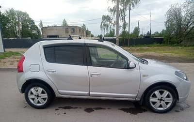 Renault Sandero I, 2013 год, 375 000 рублей, 1 фотография