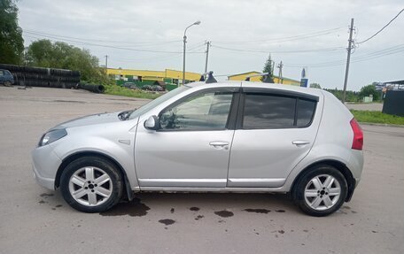 Renault Sandero I, 2013 год, 375 000 рублей, 5 фотография