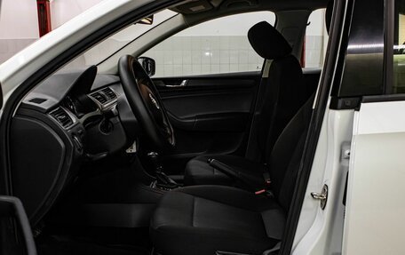 Skoda Rapid I, 2019 год, 1 250 000 рублей, 11 фотография