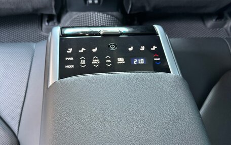 Toyota Camry, 2019 год, 2 600 000 рублей, 22 фотография