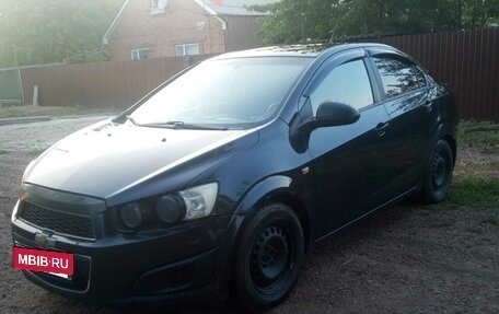 Chevrolet Aveo III, 2013 год, 600 000 рублей, 2 фотография