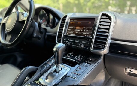 Porsche Cayenne III, 2010 год, 1 840 000 рублей, 10 фотография
