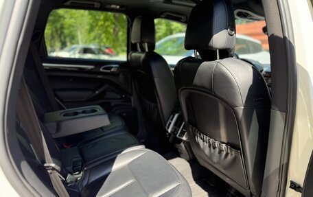 Porsche Cayenne III, 2010 год, 1 840 000 рублей, 13 фотография