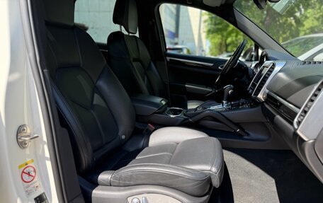 Porsche Cayenne III, 2010 год, 1 840 000 рублей, 12 фотография