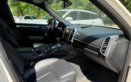 Porsche Cayenne III, 2010 год, 1 840 000 рублей, 23 фотография