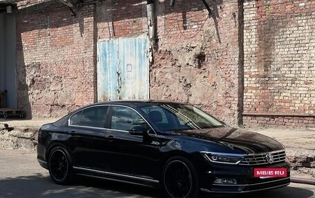 Volkswagen Passat B8 рестайлинг, 2018 год, 2 600 000 рублей, 7 фотография