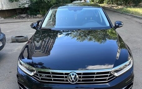 Volkswagen Passat B8 рестайлинг, 2018 год, 2 600 000 рублей, 11 фотография